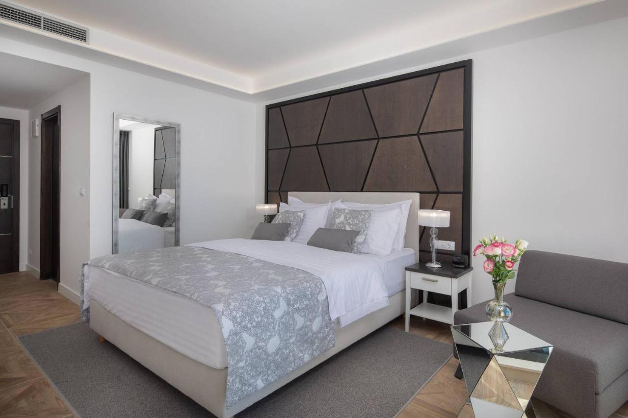 Ellure Luxury Suites سبليت المظهر الخارجي الصورة