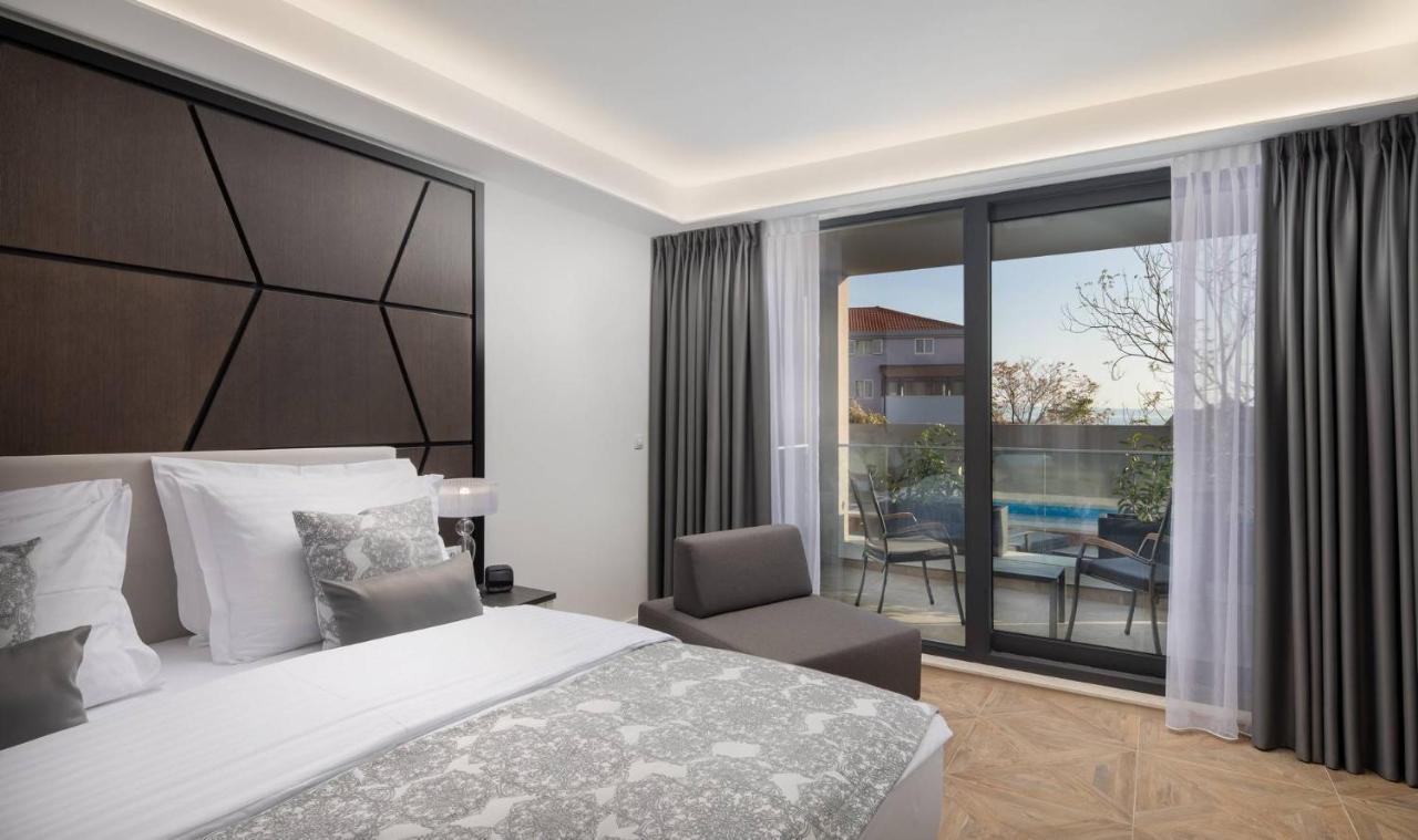 Ellure Luxury Suites سبليت المظهر الخارجي الصورة