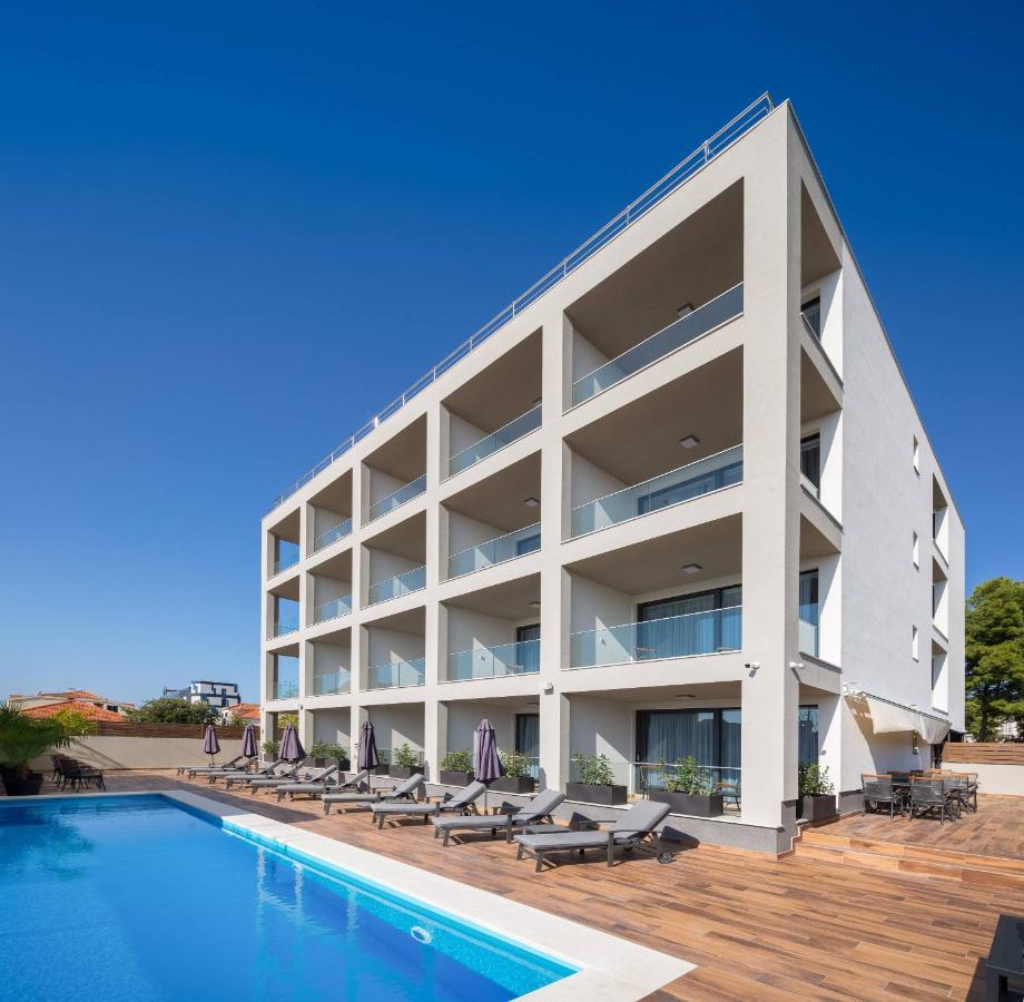Ellure Luxury Suites سبليت المظهر الخارجي الصورة