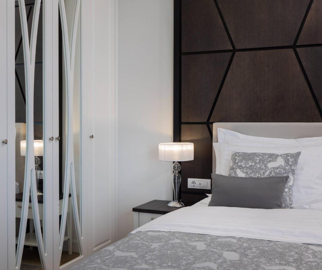 Ellure Luxury Suites سبليت المظهر الخارجي الصورة