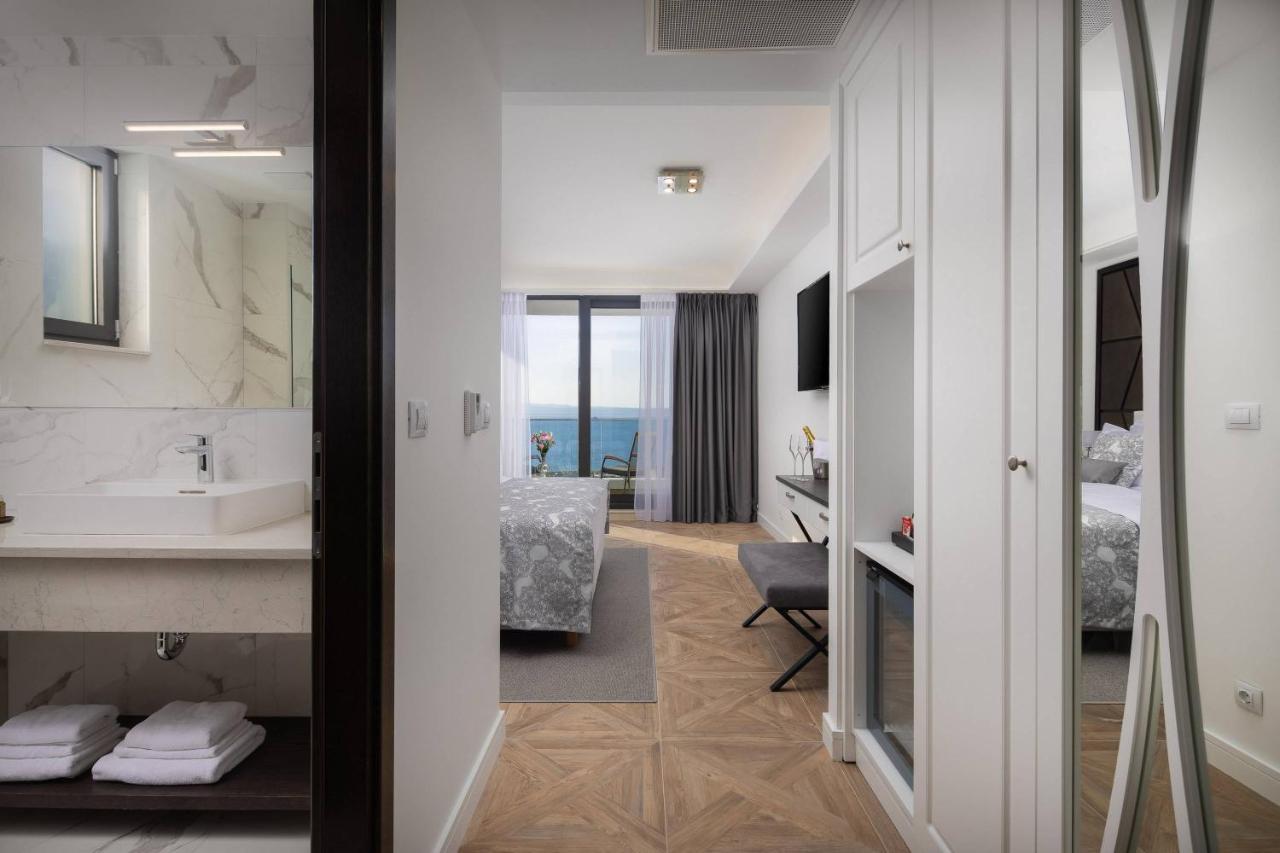 Ellure Luxury Suites سبليت المظهر الخارجي الصورة