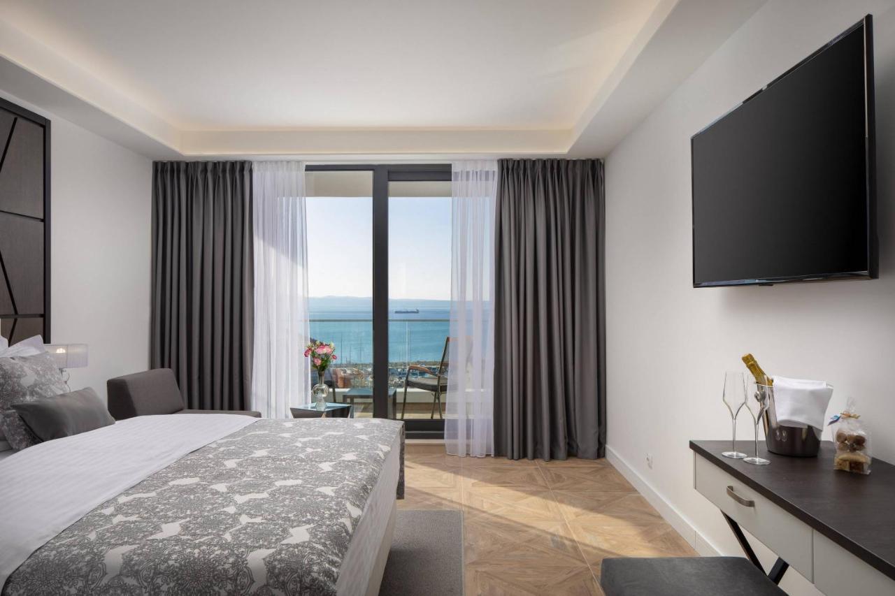Ellure Luxury Suites سبليت المظهر الخارجي الصورة